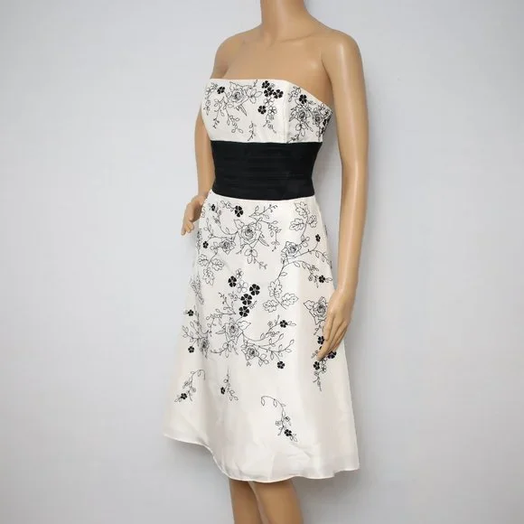 White House Black Market Rosy Embroidery Silk Cocktail Dress Sz 6 White Black - Picture 2 of 10